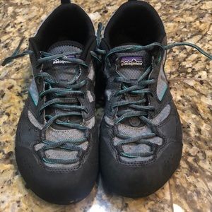 Patagonia women’s size 9 hiking shoe